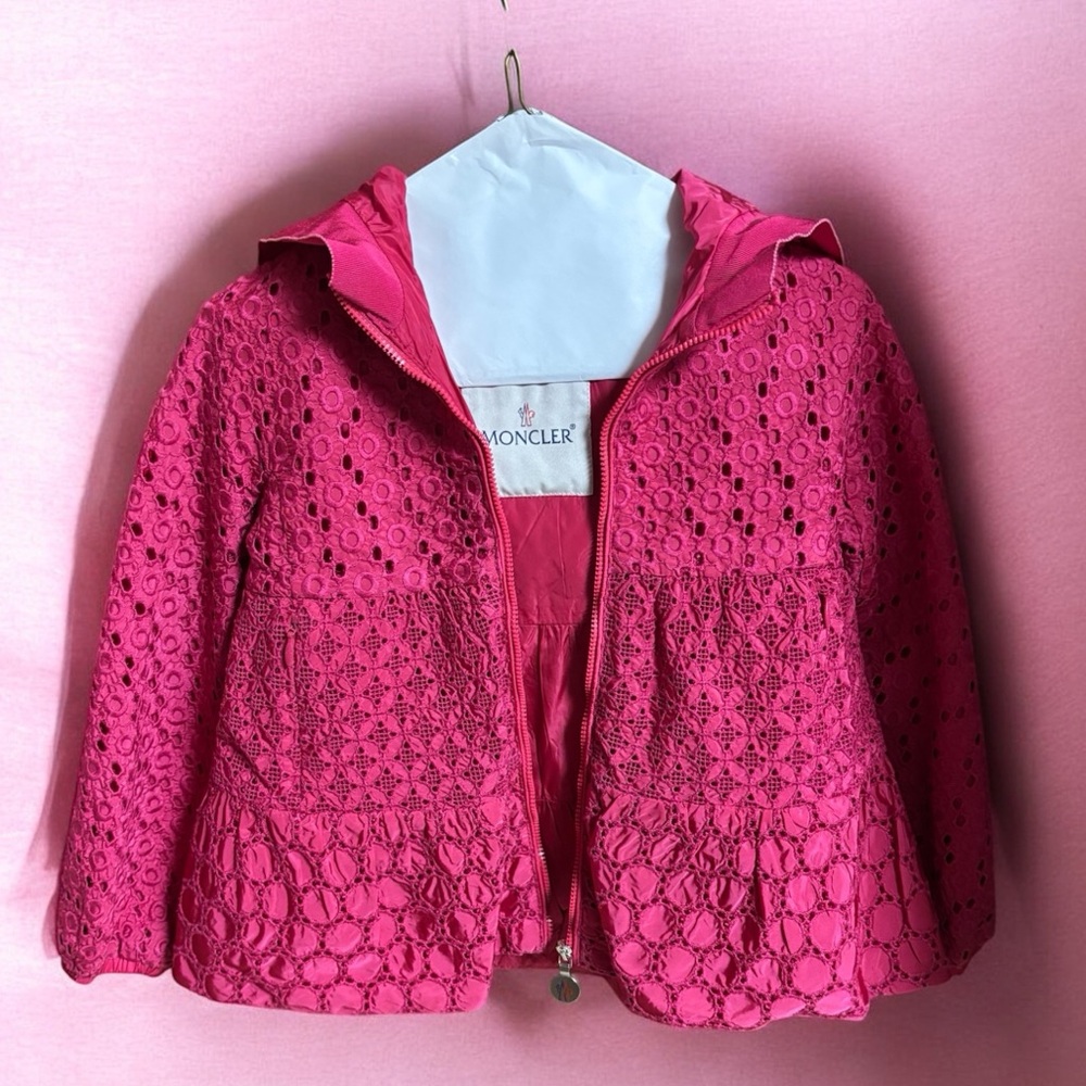 Moncler Dark Pink Lace Floral ETAIN GIUBBOTTO Toddler Girl Size 4 Dry Cleaned